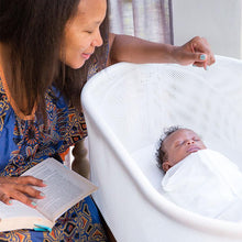 Load image into Gallery viewer, SNOO Smart Sleeper Bassinet
