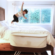 Load image into Gallery viewer, SNOO Smart Sleeper Bassinet

